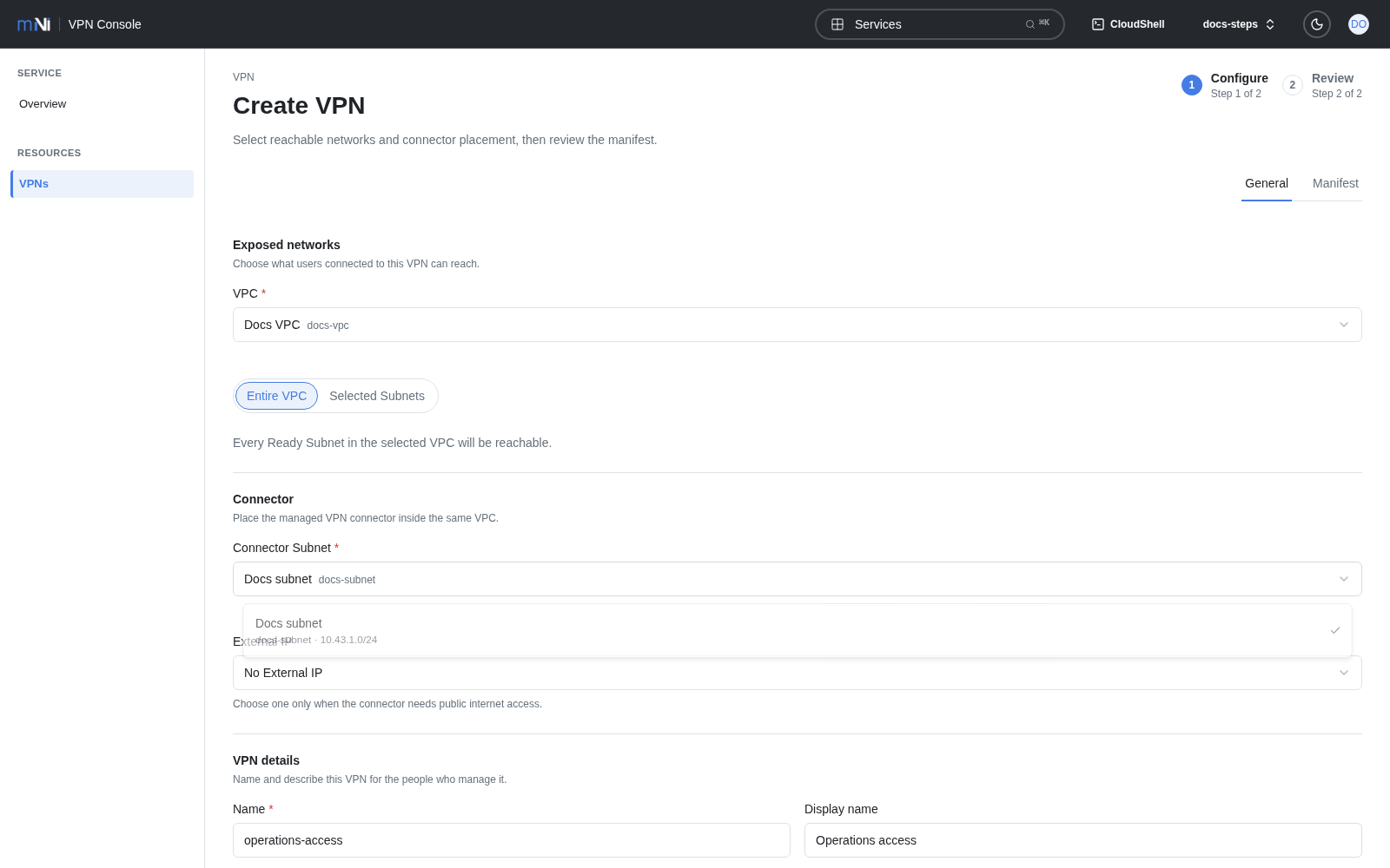 VPNの接続先と基本情報を設定する画面